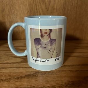 Official Taylor Swift 1989 Mug